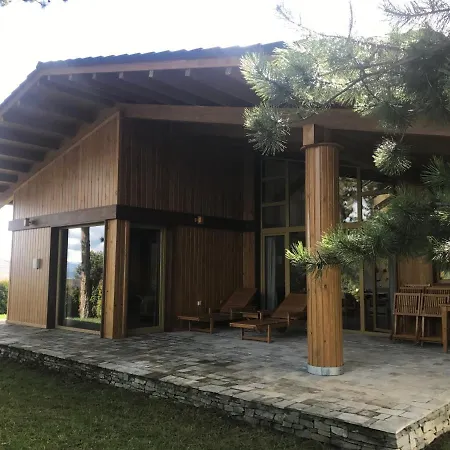 Pirin Golf Emila 木屋