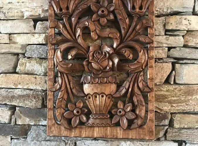 Pirin Golf Emila 木屋 *