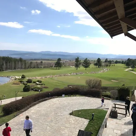 Pirin Golf Emila Alpesi faház Banszko