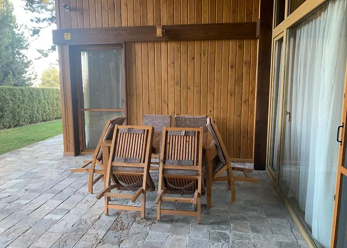 Pirin Golf Emila Chalet